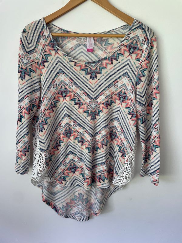 No Boundaries Size M Coral Accent Top with Lace Detail