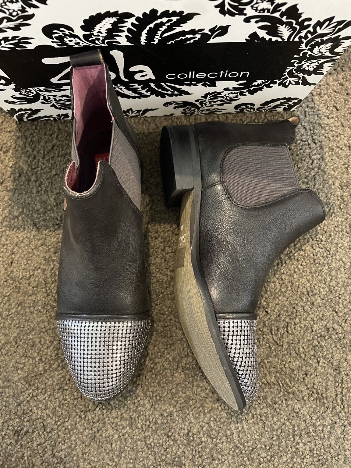 Zola Collection Size 36 Flat Leather Boots
