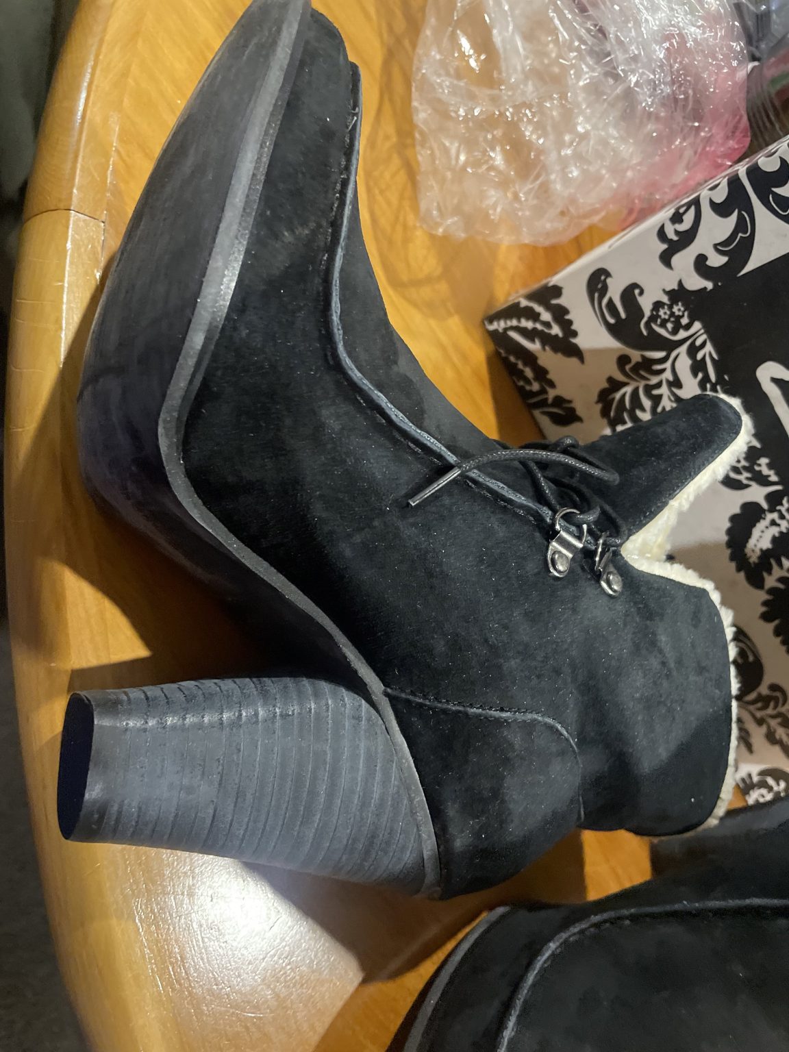 Zola Lamont Black Suede Size 40 Boots