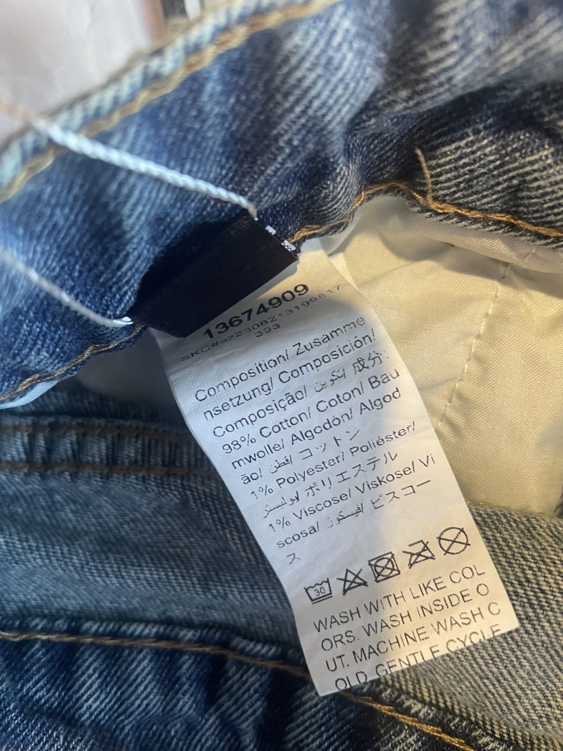 Brand new Shein Size 6 Denim Skirt