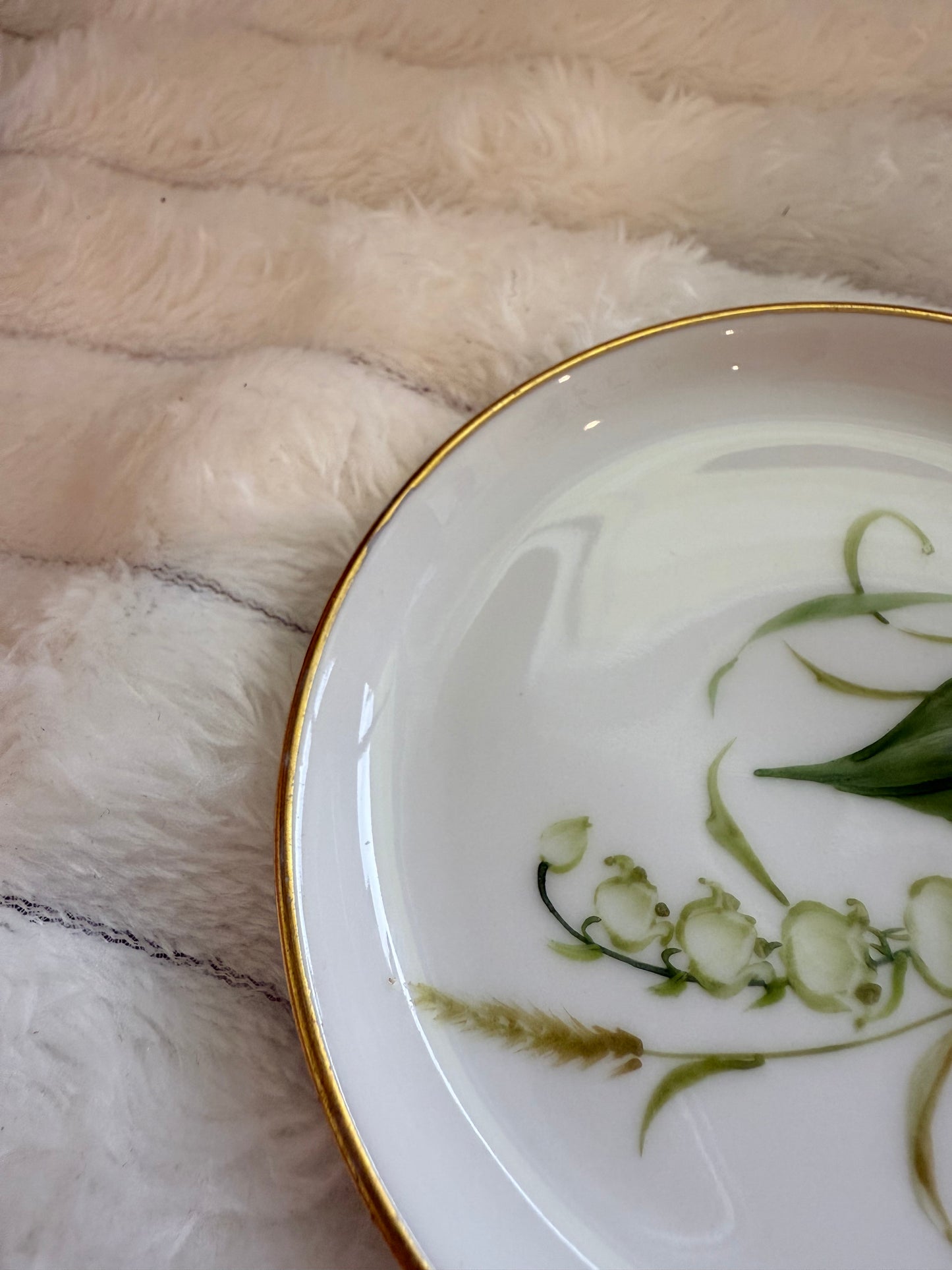 Vintage Rosenthal Handmalerei Gold Rim Butter Pat Plate, painted by Spitzer