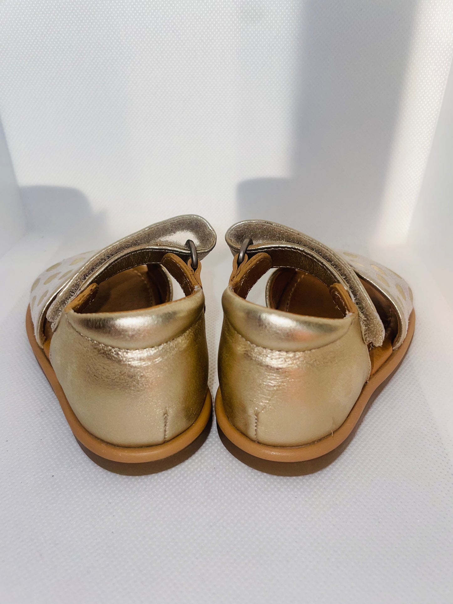 Shoo Pom Gold Polka Dot Toddler Sandals - Size 20