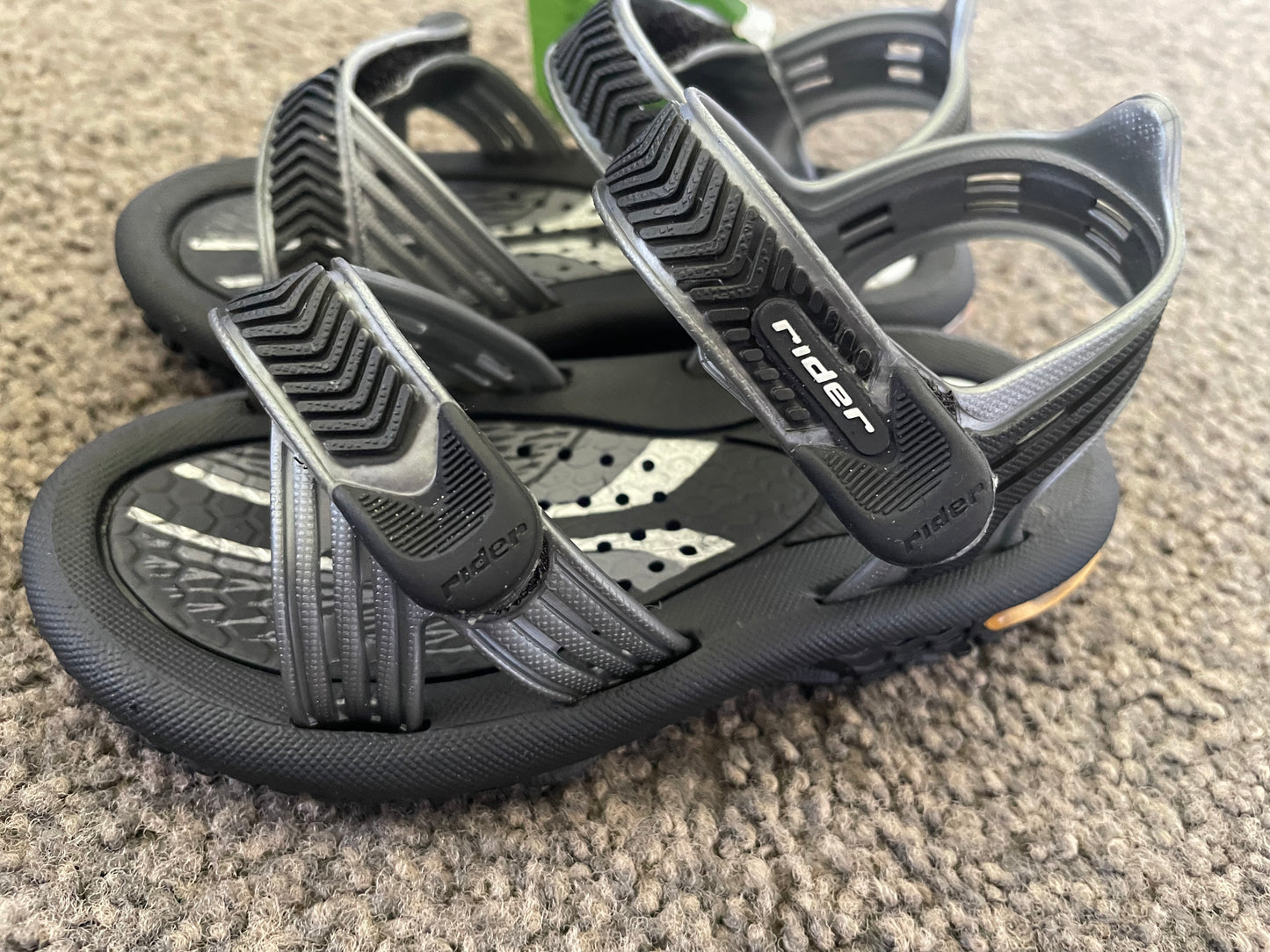 RIDER SANDALS Size 7 Rider Sand Games II Baby Black/Dark Grey