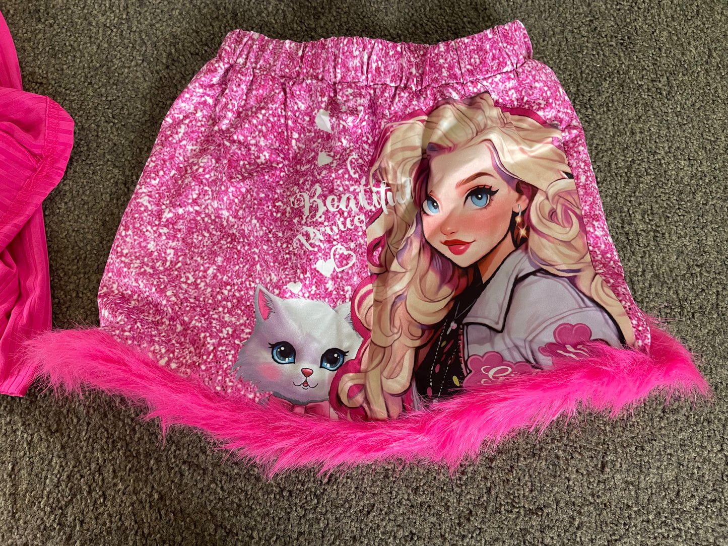 Shein Size 6Y Sparkling Pink Barbie-Themed Skirt Set with Matching Top and Headband
