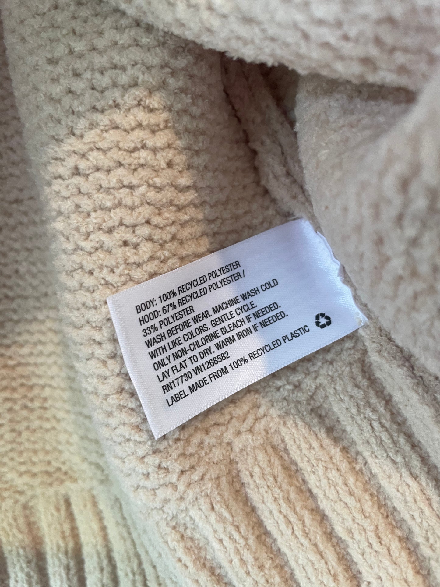 Cat & Jack Size 4T-5T Beige Textured Knit Sweater