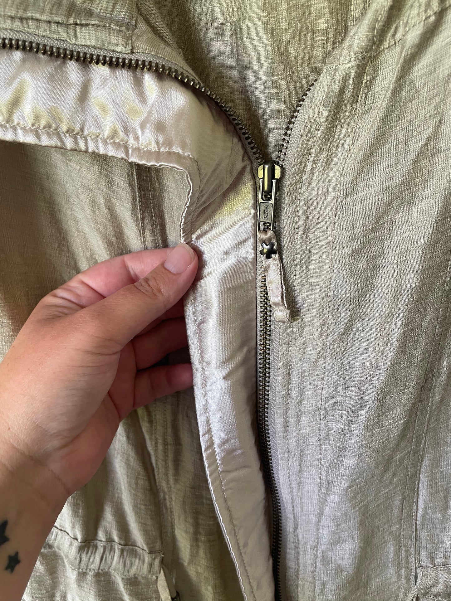 Verge Size M Linen Blend Sleeveless Jacket