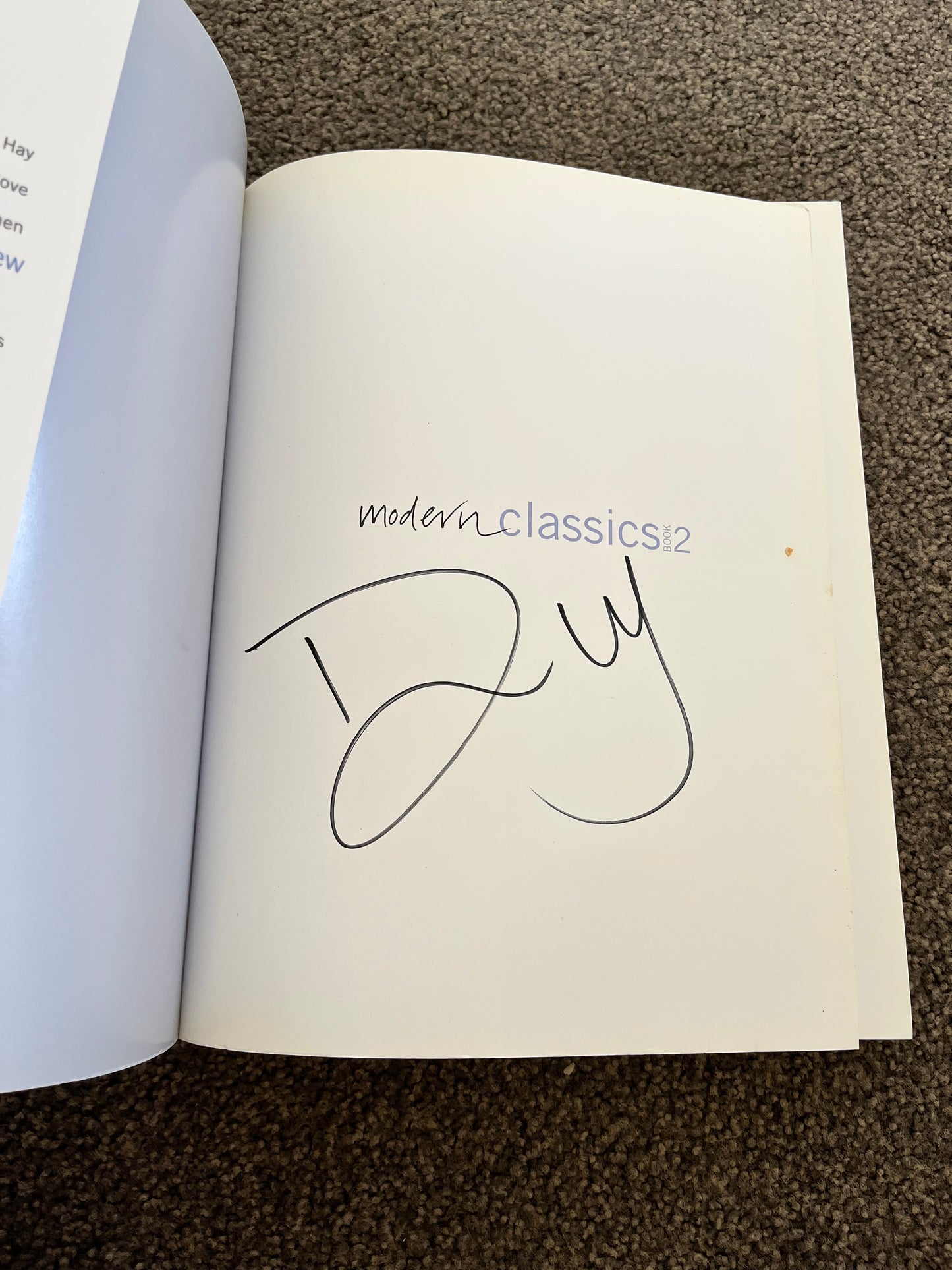 Modern Classics Book 2 by Donna Hay (Personally Autographed)