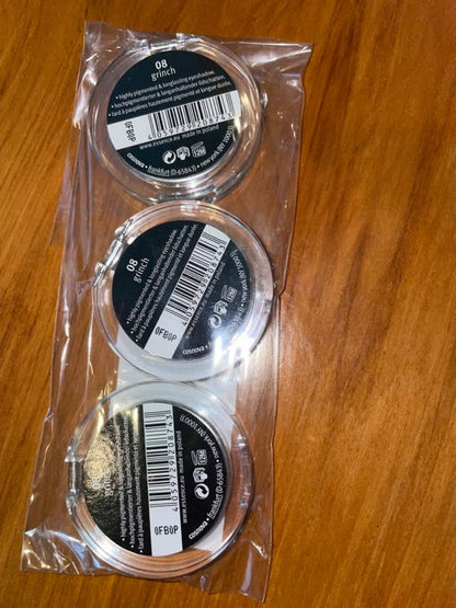 3 pack Essence Eyeshadow “08 Grinch”