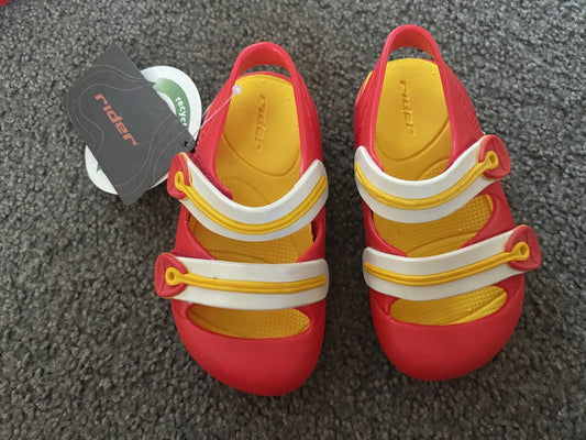Rider Sandals Size 8 Archfit Sandals