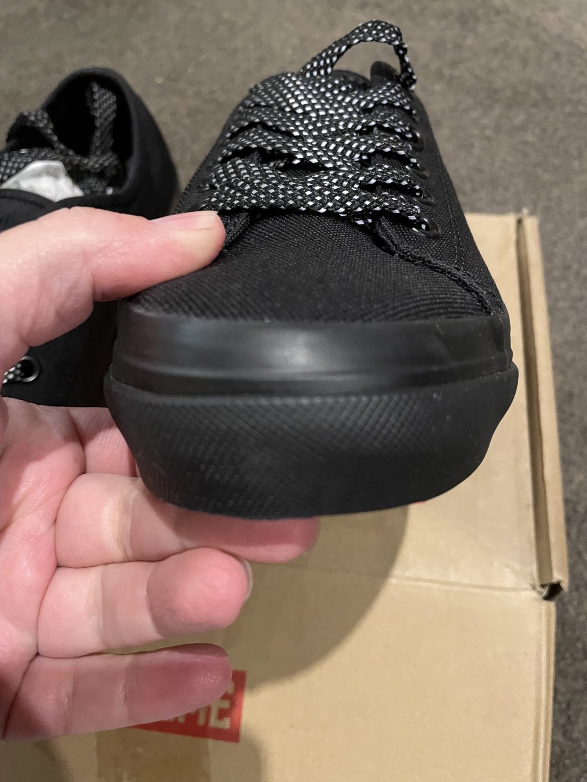 Chrome Kursk AW Sneakers for Cycling M 7.5 / W9