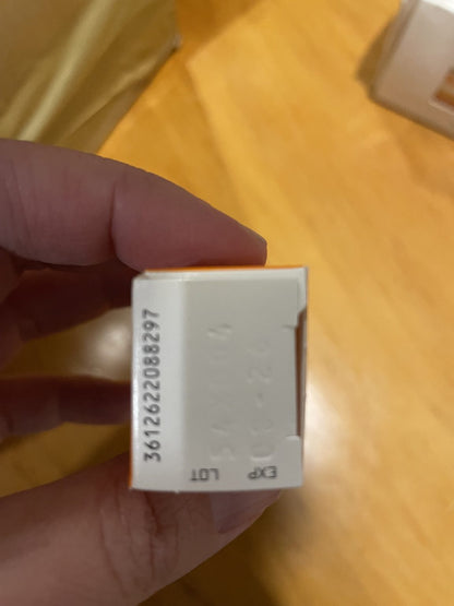 La Roche-Posay 50+ Invisible Fluid Lightweight Sunscreen 3ml
