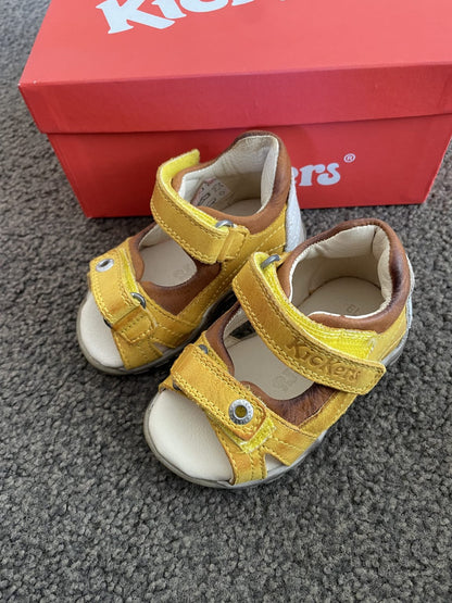 Brand New Kickers Leather Sandals - Size US 3 Infant