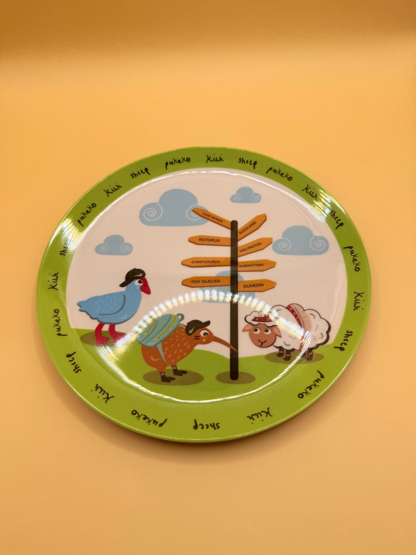 h&b Design Kiwi Road Trip Melamine Plate