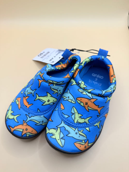 Anko Kids' Size 9 JNR Shark Print Water Shoes