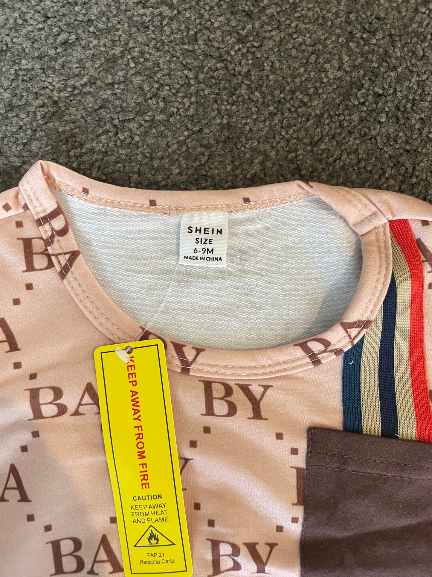 SHEIN Kid's Tracksuit Size 6-9 months