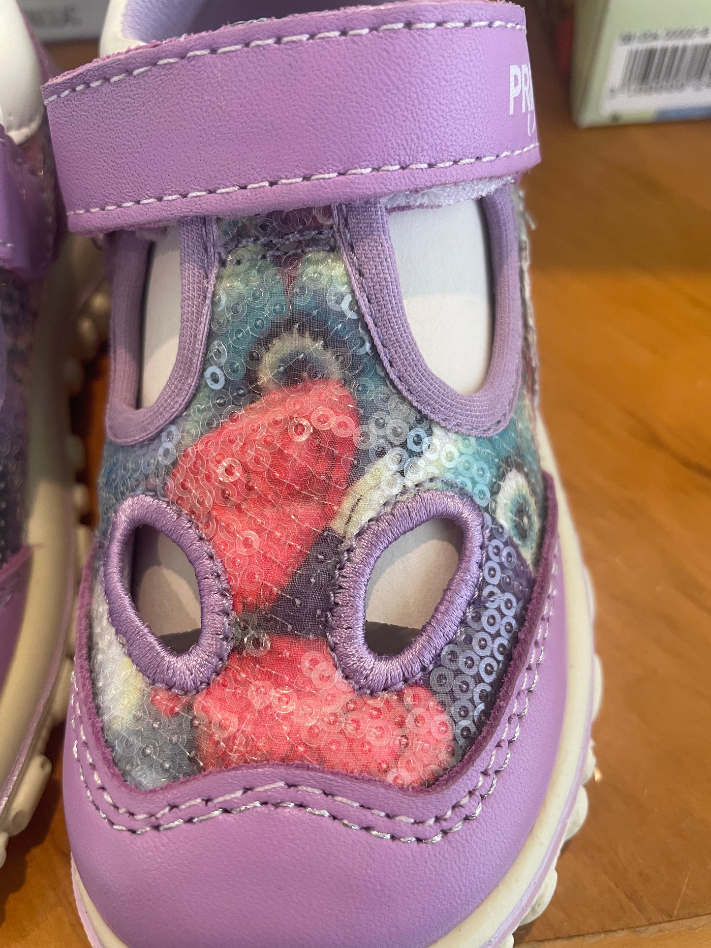 Brand New Quality Primigi Size 24 (US Infant 7) Italian Sandals
