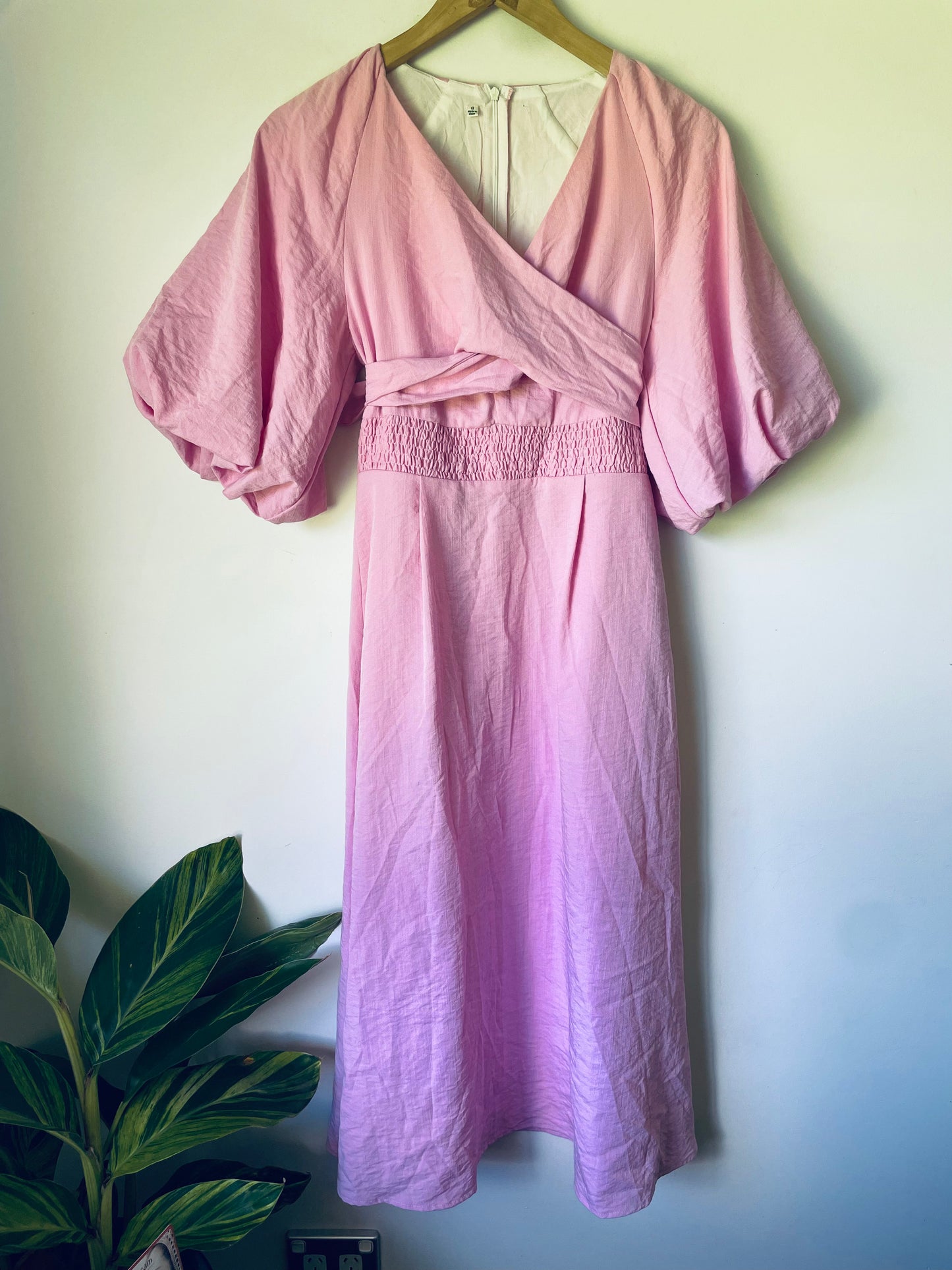 *B. New Cut Label Branded Clothing Clearance* BRAND UNKNOWN Size 8 Cross Front Maxi Dress