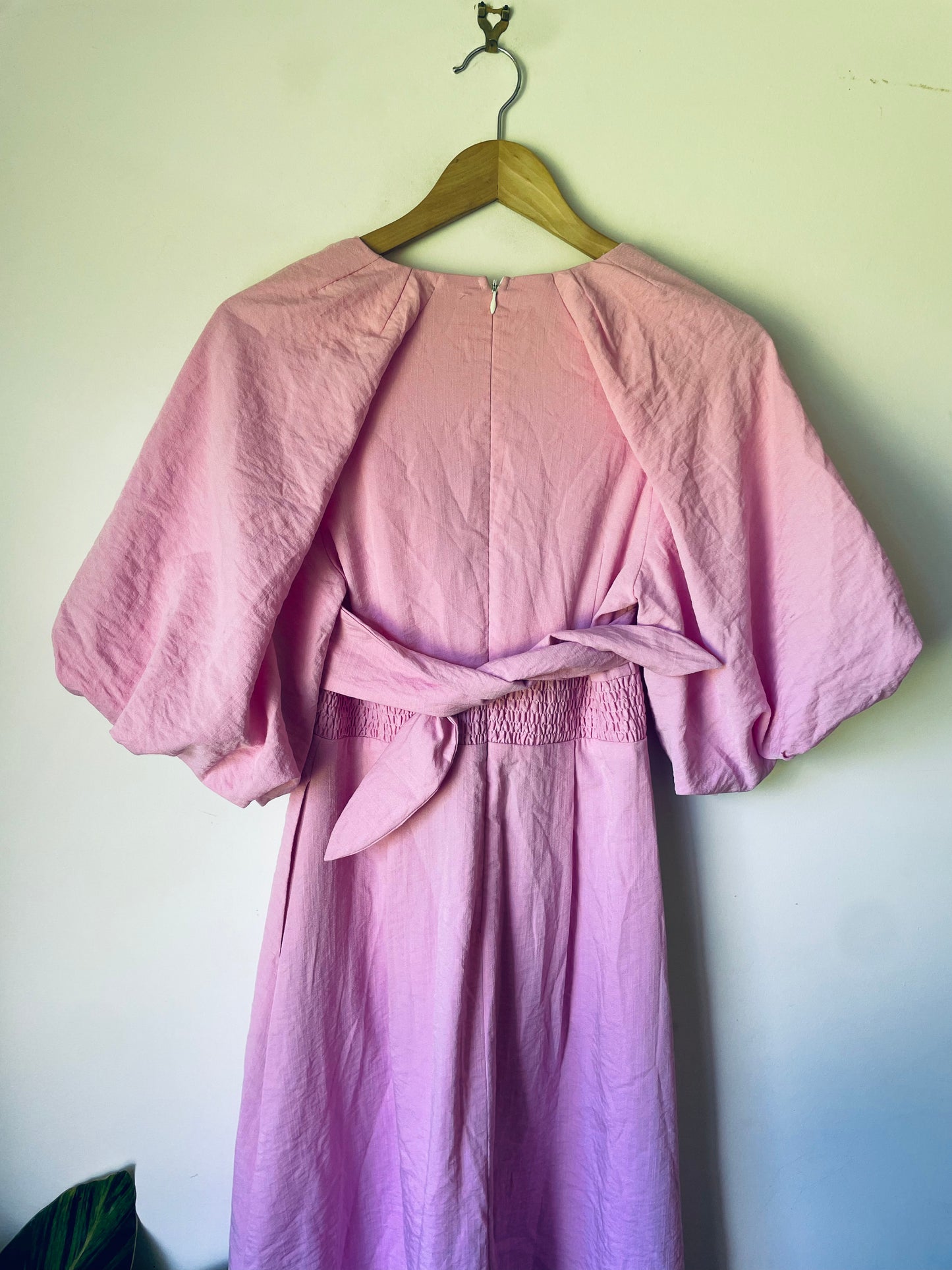 *B. New Cut Label Branded Clothing Clearance* BRAND UNKNOWN Size 8 Cross Front Maxi Dress