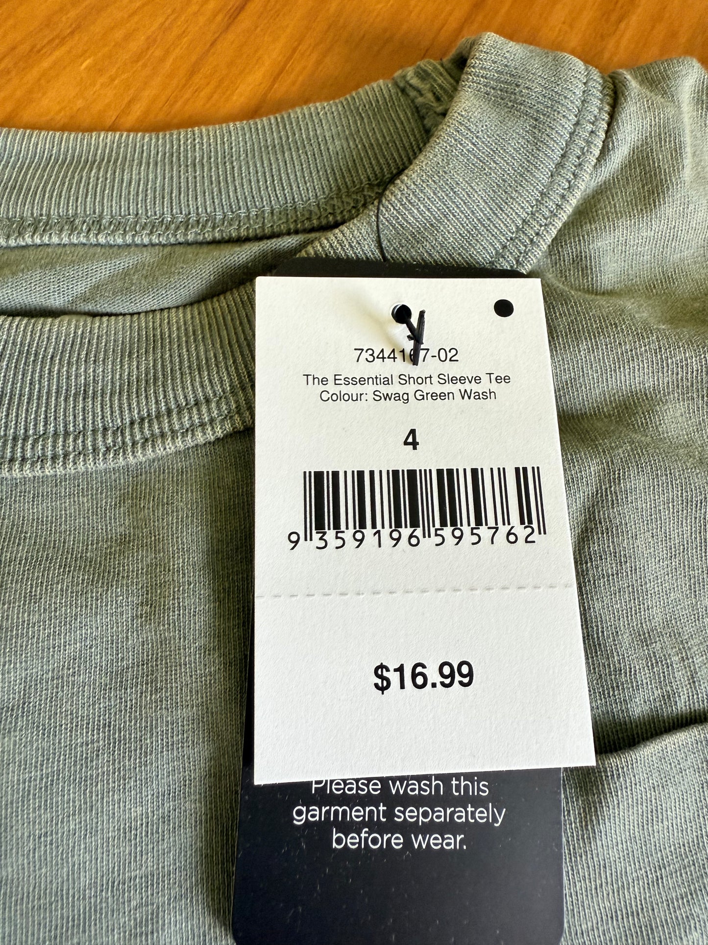 COTTON-ON KIDS Size 4 The Essential Short Sleeve Tee in Swag Green Wash RRP $16.99