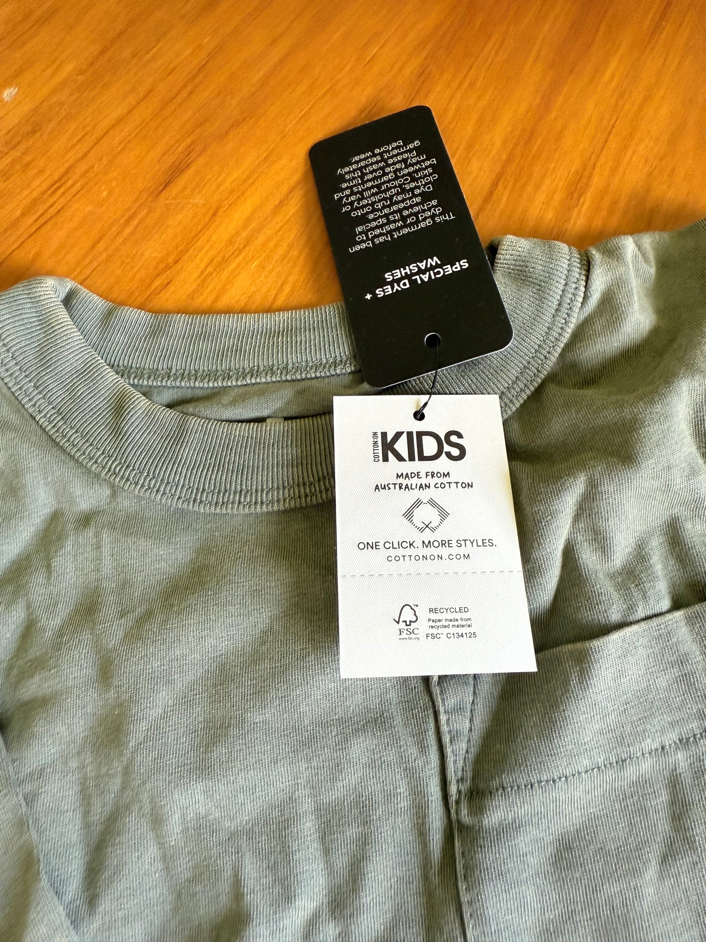 COTTON-ON KIDS Size 4 The Essential Short Sleeve Tee in Swag Green Wash RRP $16.99