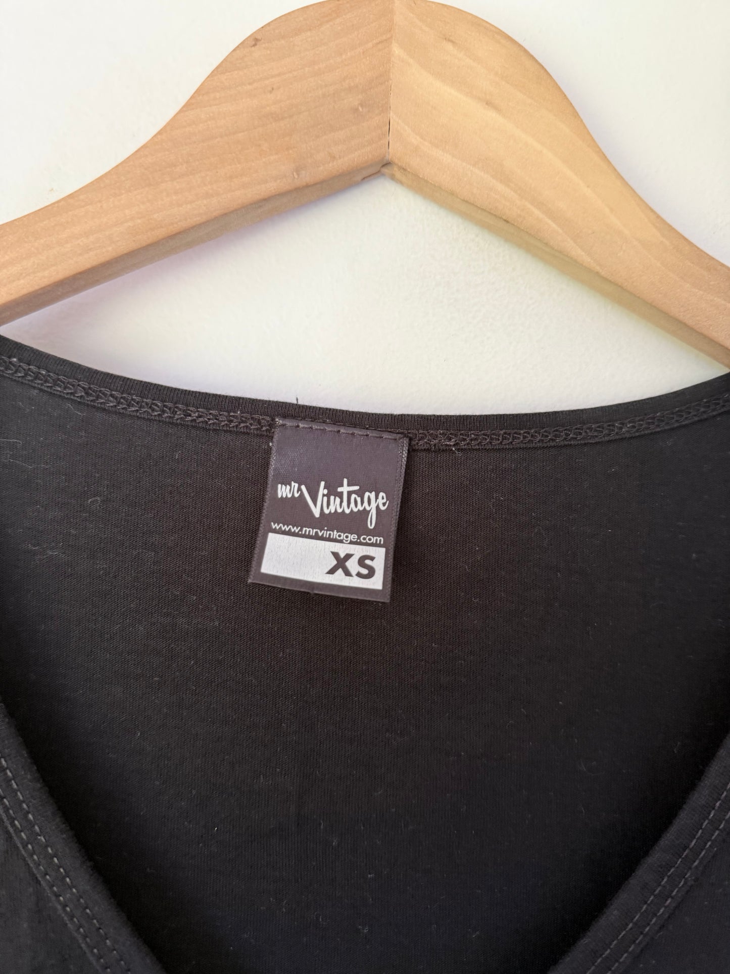 Mr Vintage Size XS Black T-Shirt with New Zealand Graphic Print
