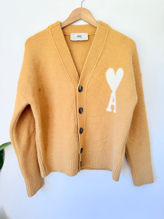 AMI PARIS Alexandre Mattiussie 60cm U/arm Mustard Ami de Coeur - V-Neck Cardigan