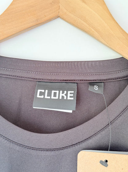 CLOKE Size S Adults Stadium LS Tee
