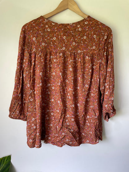 H&H Size 16 Floral Print Viscose Blouse RRP $25