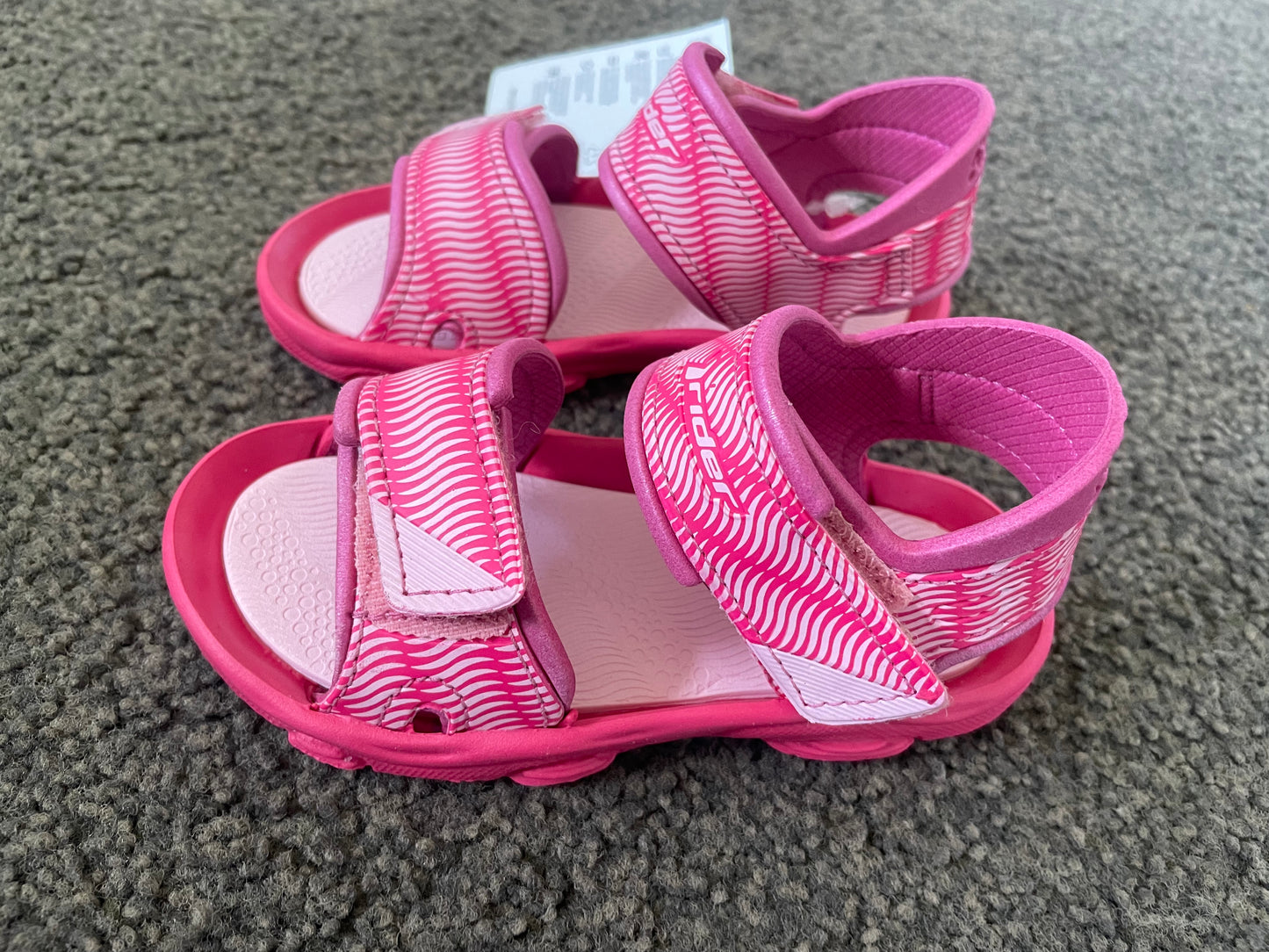 RIDER SANDALS Size 10 Rider RS 2 III Baby Pink/Pink