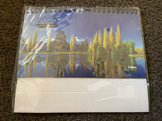 Collins 2025 New Zealand Scenic Views Desk Calendar